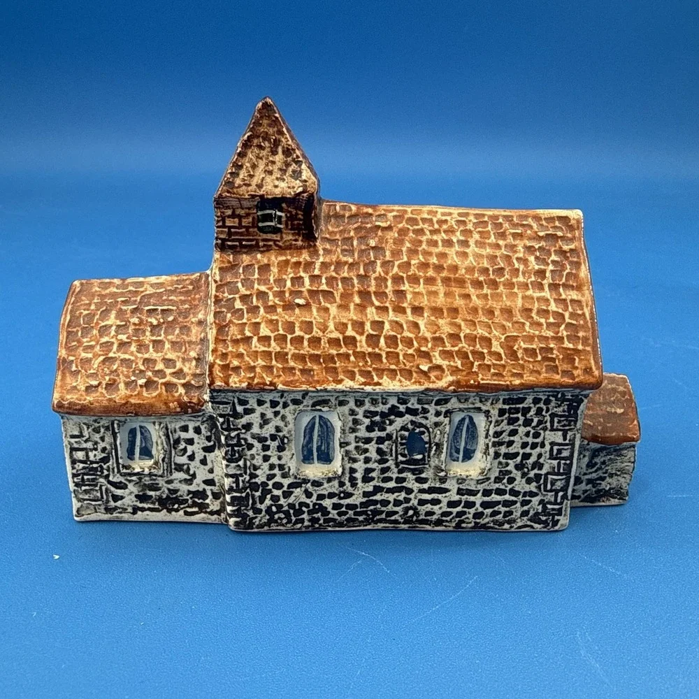 Vintage Lot of 7 Miniature Cottages Church Knick Knack Mini Houses  England